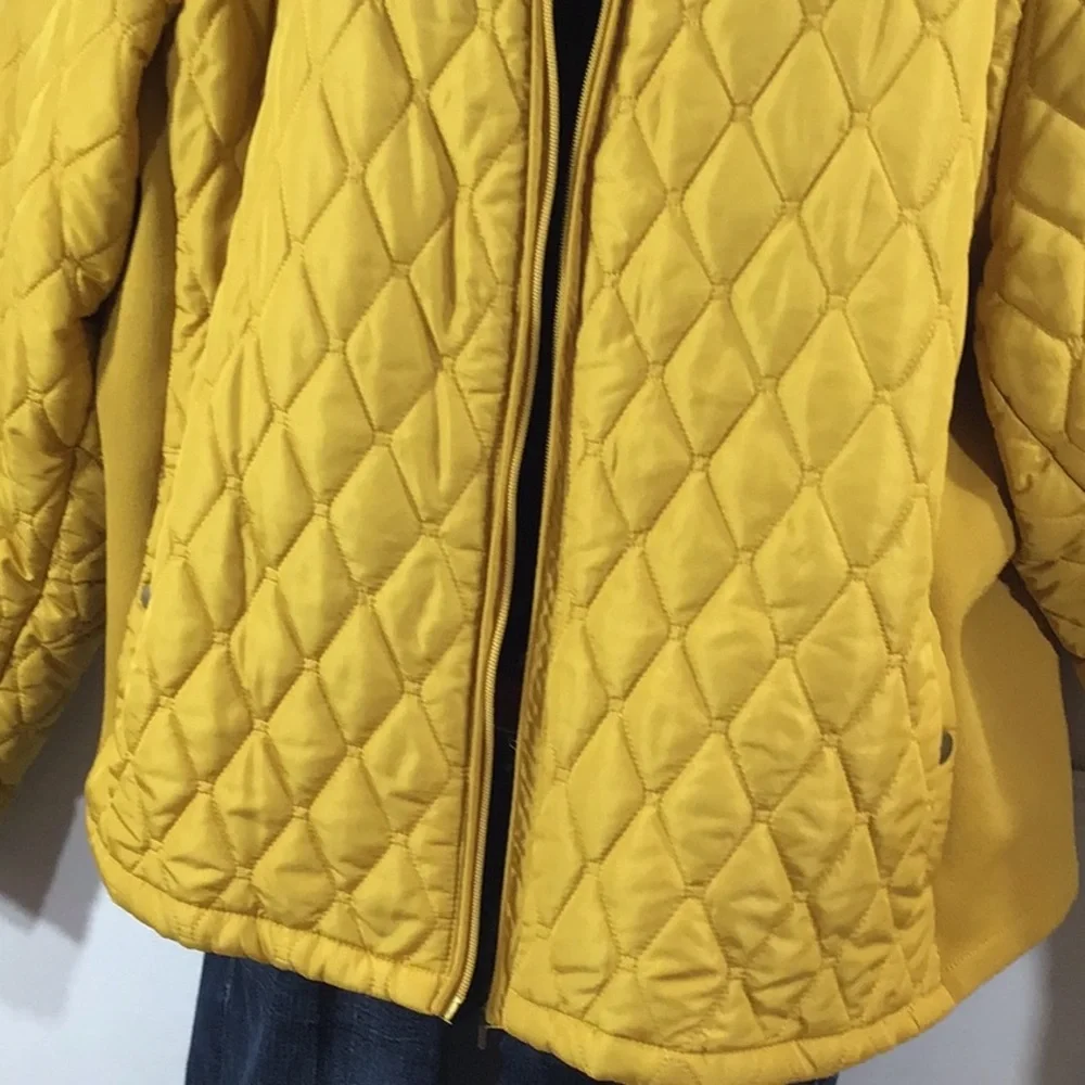 Ashley Stewart Mustard zip front diamond Quilted Jacket 26-28